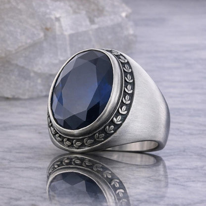 Aquamarine Stone Sterling Silver Ring: Symbol of Serenity, Clarity